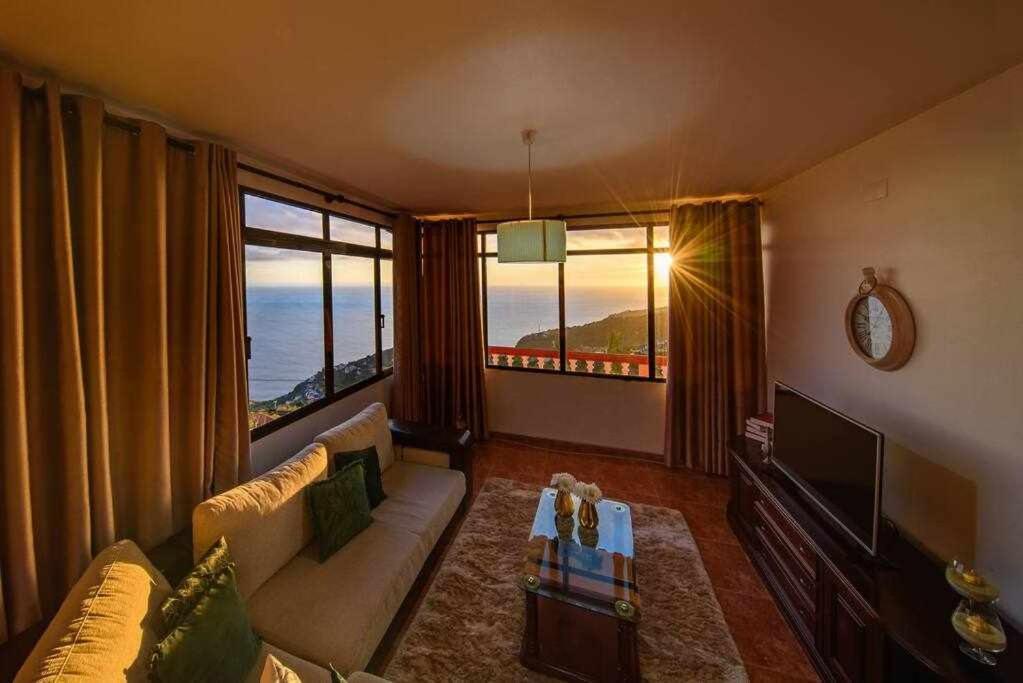 Lombo Cesteiro Holiday home *